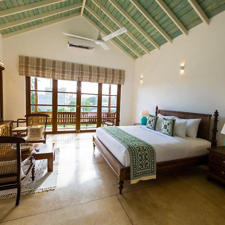 Taavetti By Dbi Hotel Galle Exterior photo
