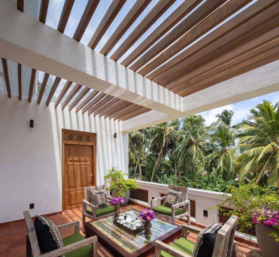 Taavetti By Dbi Hotel Galle Exterior photo