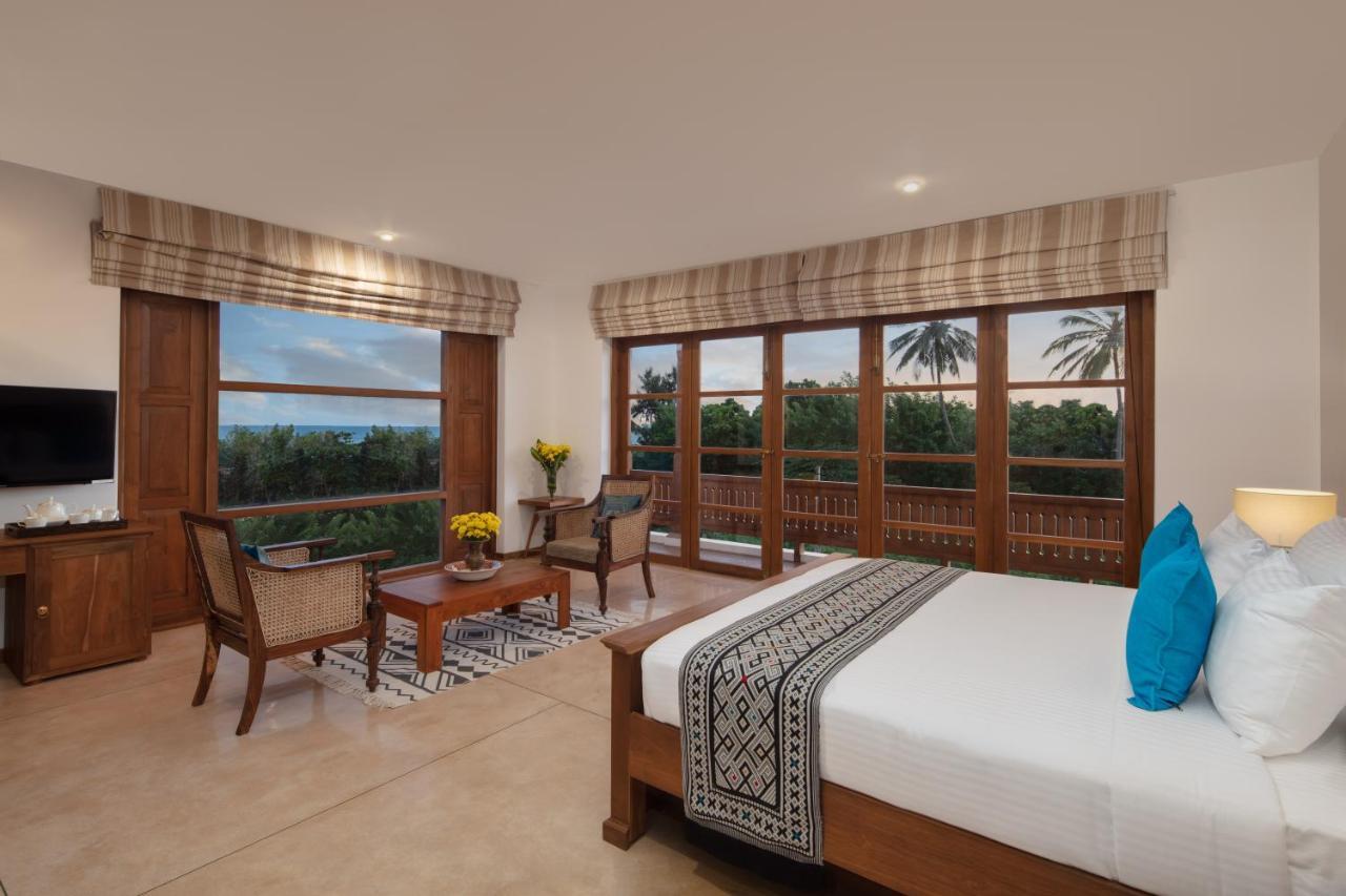 Taavetti By Dbi Hotel Galle Exterior photo