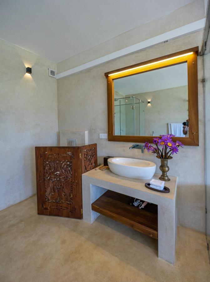 Taavetti By Dbi Hotel Galle Exterior photo